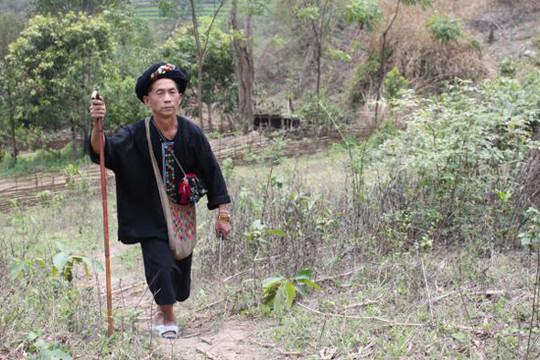 “Cột mốc sống” nơi biên giới