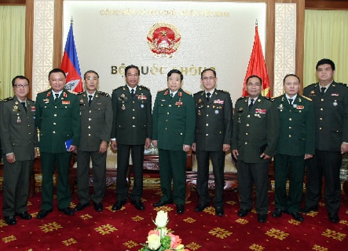 Đại tướng Phùng Quang Thanh tiếp đoàn Hội Cựu chiến binh Hoàng gia Campuchia