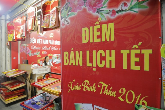 Sắp hết năm, thị trường lịch Tết 2016 vẫn đìu hiu