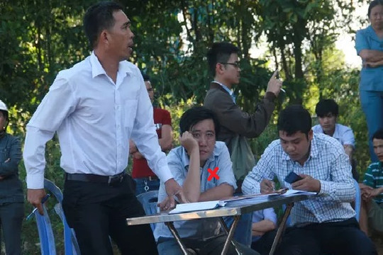 Quảng Nam: Bắt cán bộ trung tâm phát triển quỹ đất thành phố