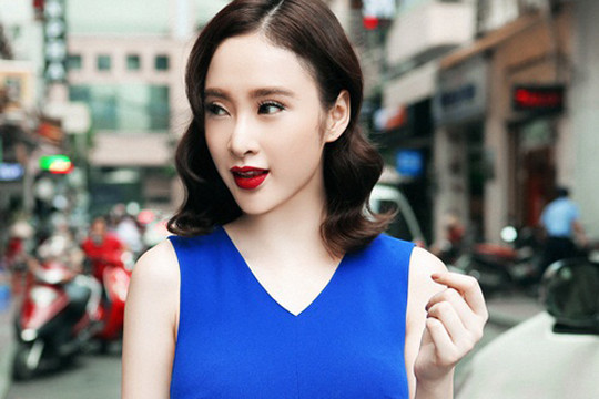 Angela Phương Trinh dạo phố đầu tuần đầy mê hoặc