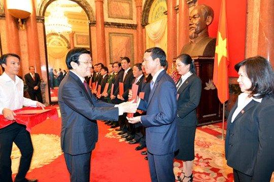 Công tác Tòa án năm 2015: Những dấu ấn tích cực của một năm khởi đầu bộ máy tổ chức mới