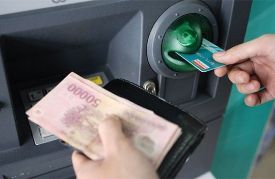 Tin tức kinh tế ngày 2/1: Đảm bảo cung ứng đủ tiền mặt trước và sau Tết Nguyên đán
