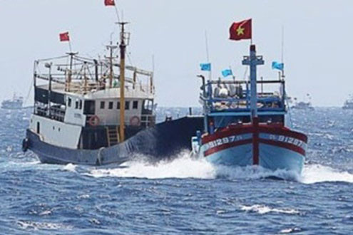 Tin tức thời sự 8/1: Tàu trinh sát Trung Quốc giả tàu cá vào lãnh hải Việt Nam