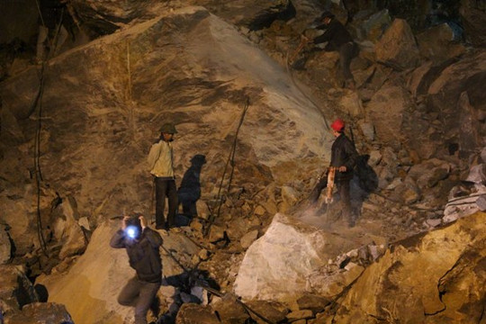 Thủ tướng Nguyễn Tấn Dũng chỉ đạo điều tra, xử lý vụ sập mỏ đá ở Thanh Hóa