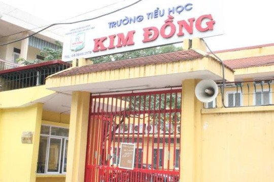 Học sinh nhiều nơi nghỉ học tránh rét