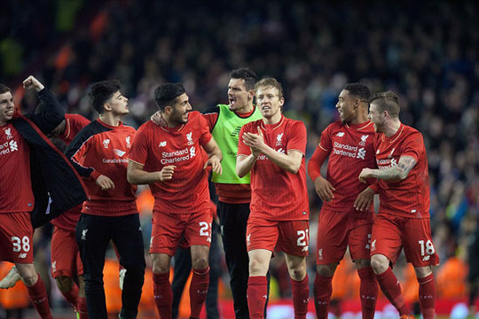 Liverpool vào chung kết Cúp Liên đoàn Anh sau loạt đấu cân não