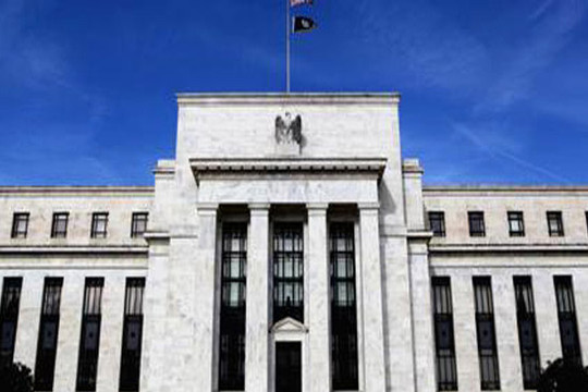 Mỹ: FED giữ nguyên mức lãi suất