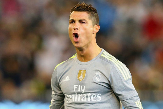Tin tức thể thao 2/2: Ronaldo bay qua Morocco bất chấp lệnh cấm