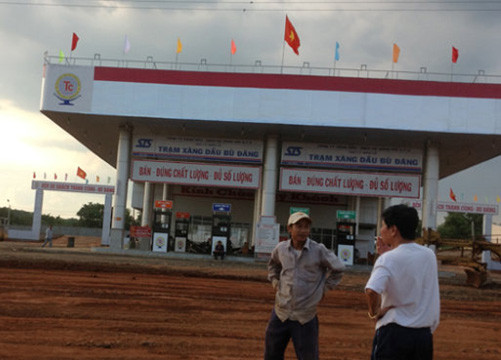 Khẩn trương khắc phục sự cố rò rỉ xăng dầu