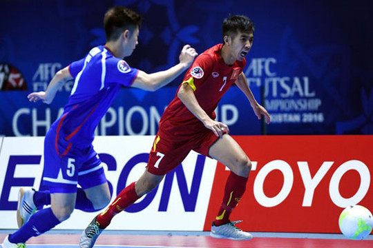 Futsal Việt Nam ngược dòng đánh bại Đài Loan tại VCK Futsal châu Á