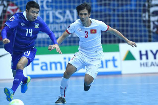 Mất ngôi đầu, futsal Việt Nam gặp Nhật Bản ở tứ kết