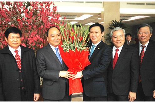Phó Thủ tướng Nguyễn Xuân Phúc: Ban Kinh tế TƯ cần nỗ lực, sáng tạo hơn trong công tác tham mưu