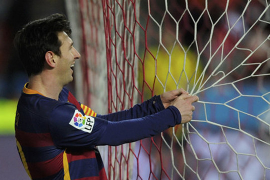 Tin tức thể thao 18/2: Messi lập mốc 300 bàn thắng tại La Liga