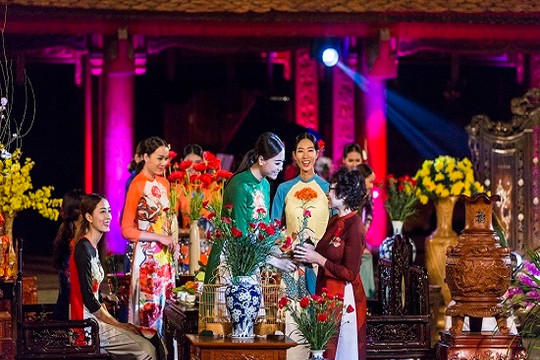Lễ hội áo dài 2016 tôn vinh giá trị văn hóa truyền thống gia đình Việt