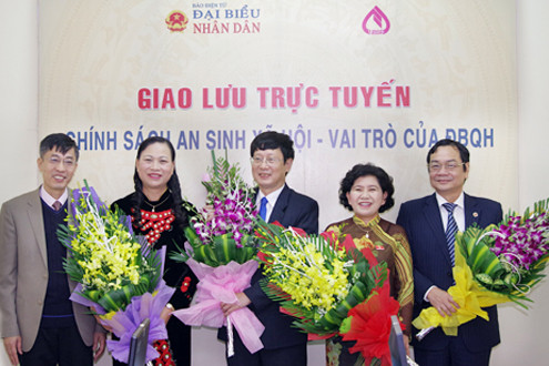 Giao lưu trực tuyến “Chính sách an sinh xã hội - Vai trò của ĐBQH”