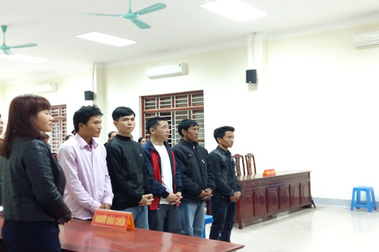 Cắt trộm dây chống sét của trạm phát sóng Viettel bán đồng nát