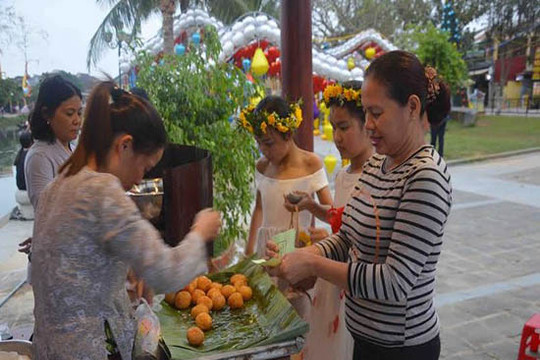 Quảng Nam: Trình diễn, sắp đặt và trải nghiệm nghề bánh truyền thống