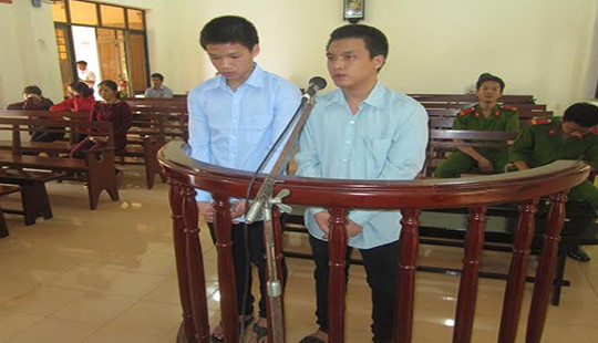 Hai tên cướp 9x chiếm đoạt hàng trăm triệu đồng