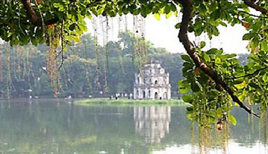 Dự báo thời tiết ngày 1/4: Hà Nội trưa chiều hửng nắng, Nam Bộ nắng nóng