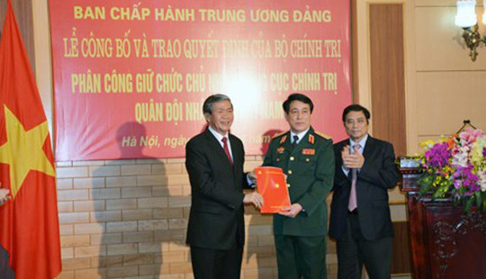 Hai Trưởng ngành Thanh tra Chính phủ và Tổng cục Chính trị QĐND VN chính thức nhận nhiệm vụ mới