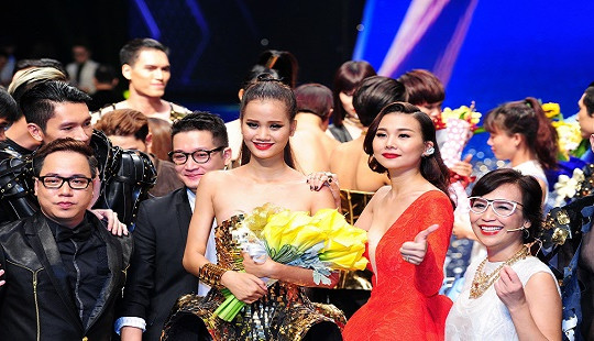 Vietnam's Next Top Model mùa 7: Phá bỏ mọi giới hạn của người mẫu