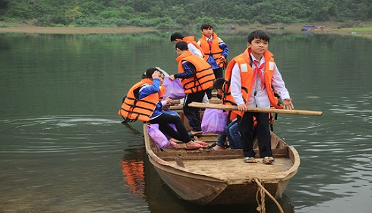 Trẻ đuối nước là do không có kỹ năng tự cứu sống