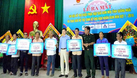 Quảng Ngãi: Hỗ trợ sinh kế cho 20 nạn nhân bom mìn