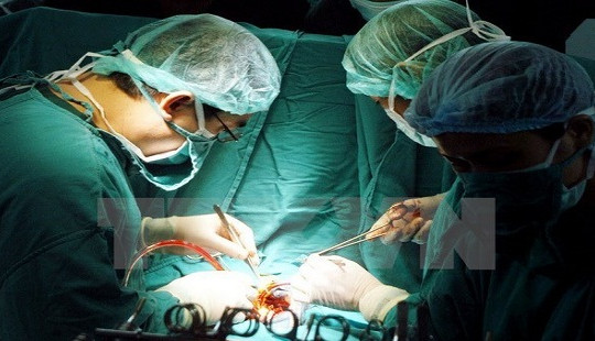 Kịp thời cứu sống sản phụ bị băng huyết sau sinh ở Thái Bình