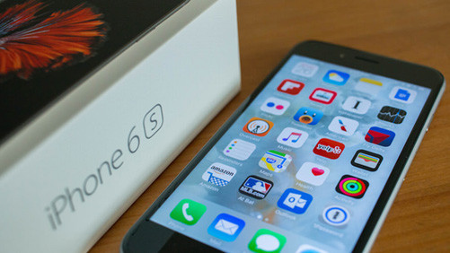 Doanh số iPhone sụt giảm lần đầu tiên kể từ năm 2007