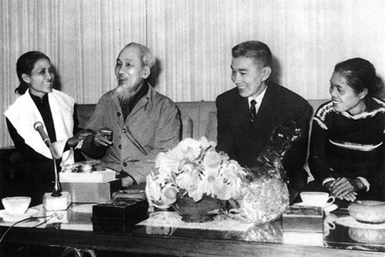 Hồ Chí Minh với những dự báo chiến lược về thắng lợi cuối cùng của nhân dân Việt Nam trong cuộc kháng chiến chống Mỹ cứu nước