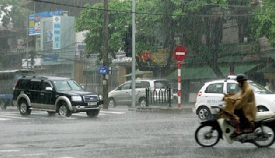 Dự báo thời tiết ngày 3/5: Bắc Bộ có khả năng mưa dông, đề phòng tố lốc