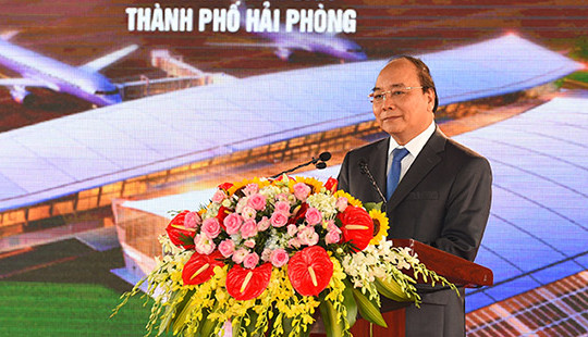 Thủ tướng: Nghiên cứu để có nhiều hơn các chuyến bay tới sân bay Quốc tế Cát Bi