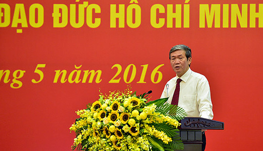 Ông Đinh Thế Huynh: Học tập và làm theo Bác là nội dung quan trọng trong xây dựng, chỉnh đốn Đảng