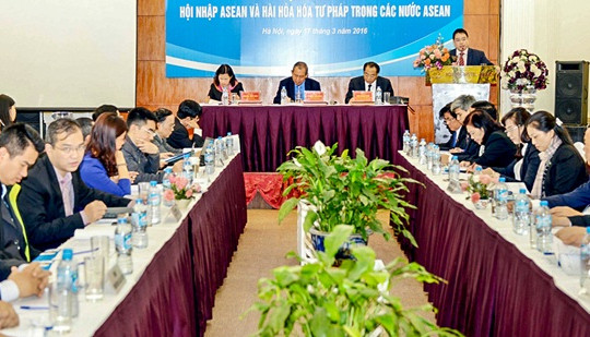 Tòa án giải quyết tranh chấp phát sinh từ hôn nhân có yếu tố nước ngoài ngày càng nhiều