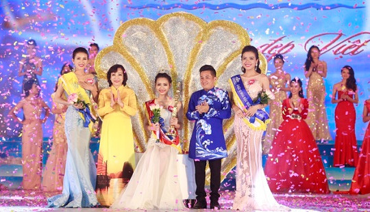 Hoa hậu Biển Việt Nam 2016 dính nghi vấn làm "lộ giải"
