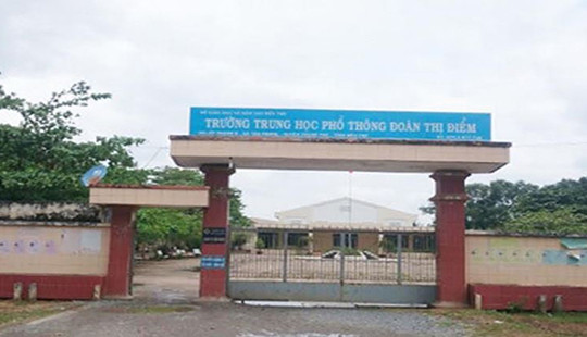 Kỷ luật 2 học sinh trường THPT Đoàn Thị Điểm đánh nhau