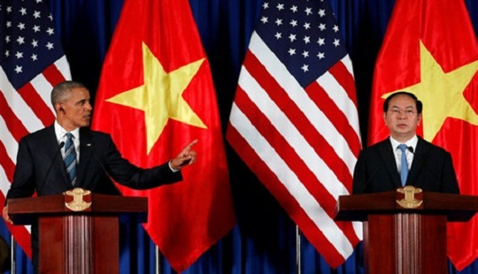 Dư luận quốc tế quan tâm tới việc Mỹ dỡ bỏ cấm vận vũ khí với Việt Nam
