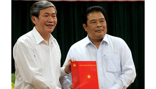 Trao quyết định Phó Trưởng ban Thường trực Ban Chỉ đạo Tây Nam bộ cho ông Sơn Minh Thắng