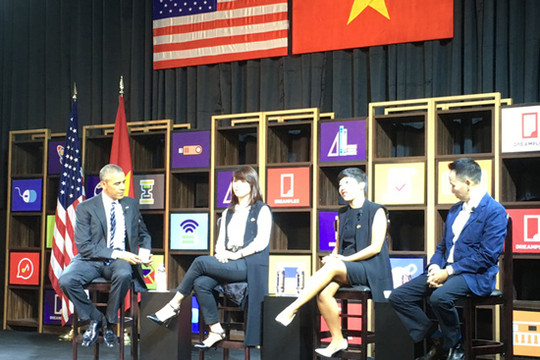 Tổng thống Obama đối thoại với các thủ lĩnh trẻ Việt Nam