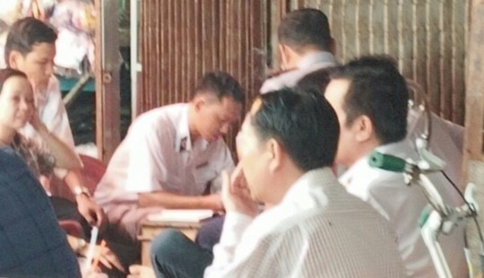 Phát hiện quầy kinh doanh bán gần nửa tạ thịt heo bẩn