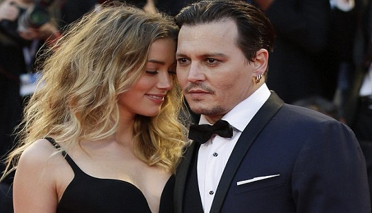 Johnny Depp và Amber Heard tan vỡ, cuộc chiến chia tài sản bùng nổ