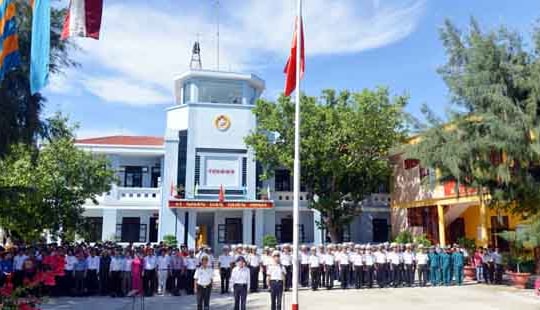 Đoàn công tác số 14 thăm quần đảo Trường Sa và nhà giàn DK1