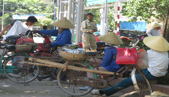 Người xứ Nghệ quay cuồng trong nắng nóng đỉnh điểm