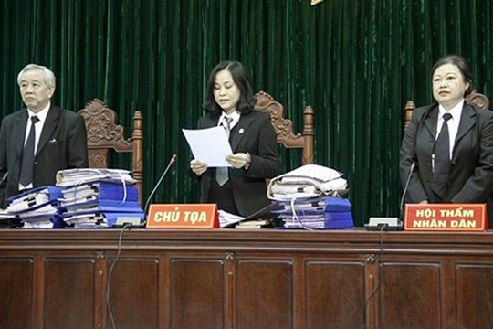 Tòa án cần kiểm soát cả chức năng buộc tội và gỡ tội