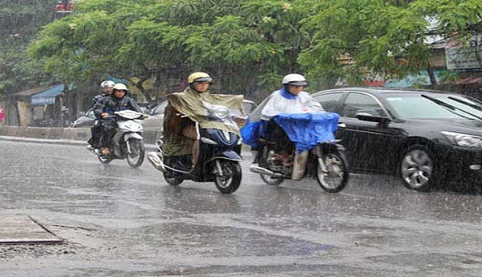 Dự báo thời tiết ngày 8/6: Bắc Bộ có mưa dông, nhiệt độ giảm mạnh