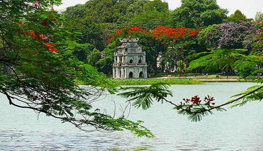 Dự báo thời tiết ngày 17/6: Thủ đô Hà Nội dịu mát, có mưa dông vài nơi