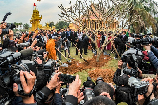 Nghề báo xưa và nay