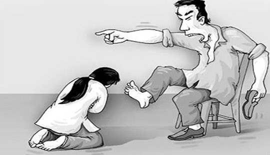 Bạo lực gia đình: Buông tay là giải thoát