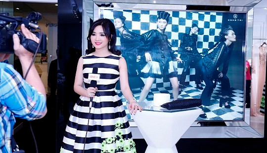 Hoa hậu Đền Hùng Giáng My đẹp tựa thiếu nữ 20